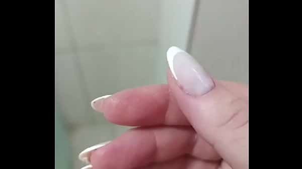 Amanda Pritty – Casada mostra melzinho após conversas quentes com um amigo